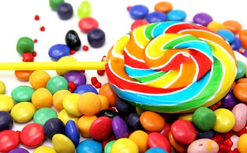 如何安全挑选小孩子爱吃的糖果